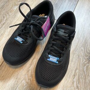 NEW Skechers Skech-Lite Pro Perfect Time Sneaker US size 6